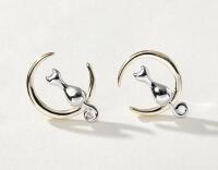 Silver Cats Sitting on the Moon Earrings in 925 Silver