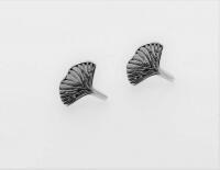 Special small gingko leaf stud earrings 925 silver from Pantercats