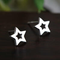 Stud earrings stars