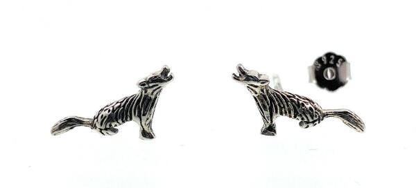 Rocky little wolf stud earrings made of 925 silver in rockabilly style